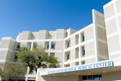 The Riverside County Regional Medical Center is a public teaching hospital in Moreno Valley, California (Photo by Heidi de Marco/KHN)